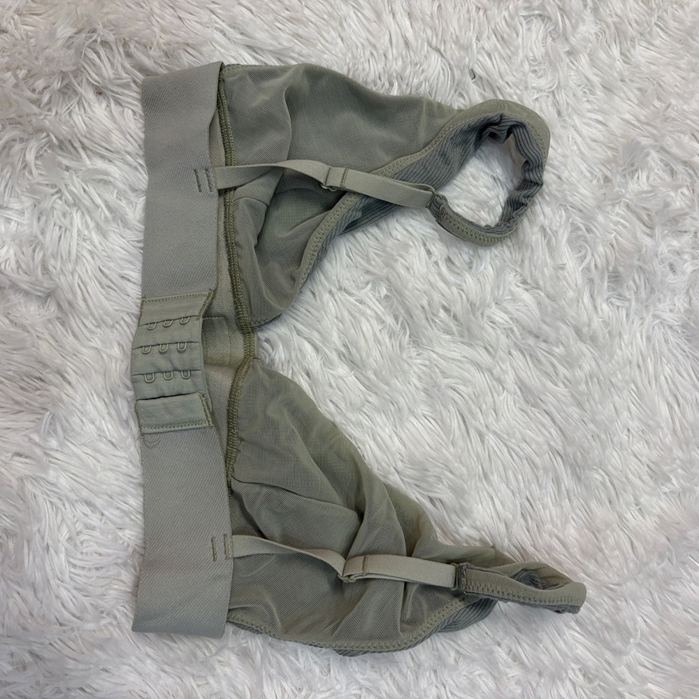 SKIMS Olive Green Ribbed Bra - Picture 4 of 5